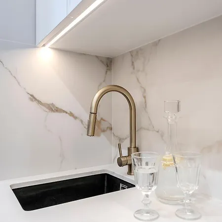 Easy Rent- Jasna7 Citycenter, 24h Check-in * Lublin