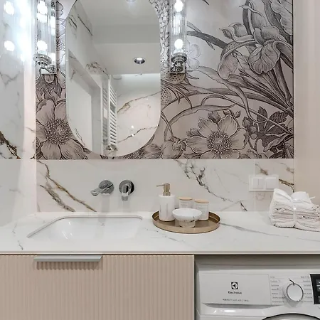 Easy Rent- Jasna7 Citycenter, 24h Check-in * Lublin