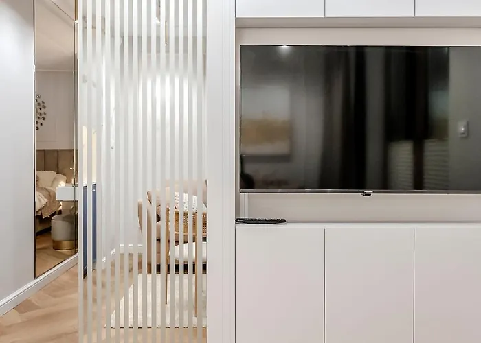 Easy Rent- Jasna7 Citycenter, 24h Check-in * Люблин