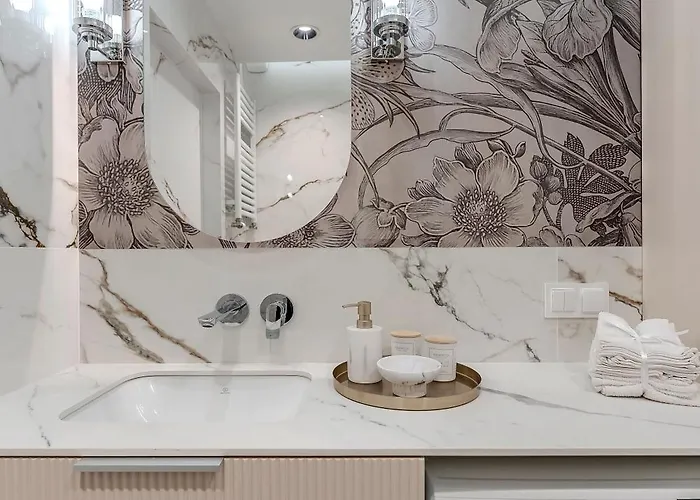 Easy Rent- Jasna7 Citycenter, 24h Check-in * Lublin